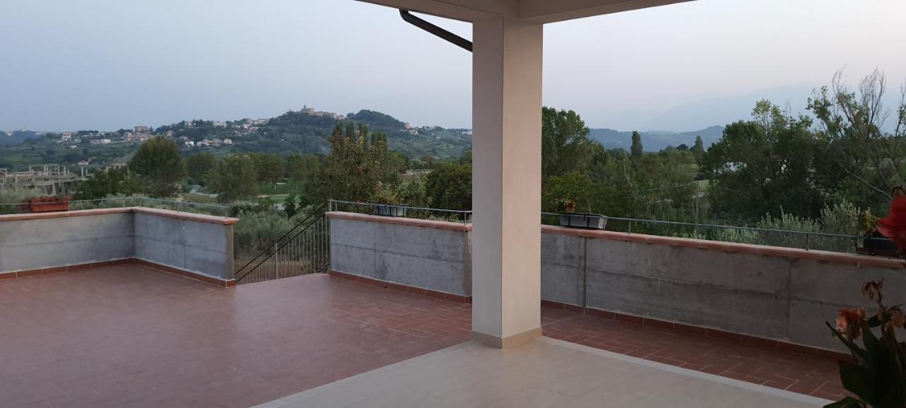 Miglianico Casa Vacanze Cerreto 3 מראה חיצוני תמונה