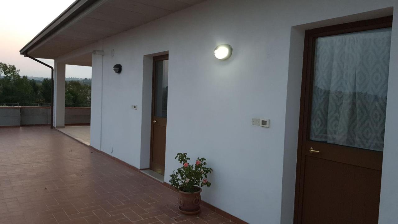 Miglianico Casa Vacanze Cerreto 3 מראה חיצוני תמונה