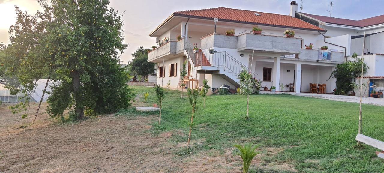 Miglianico Casa Vacanze Cerreto 3 מראה חיצוני תמונה