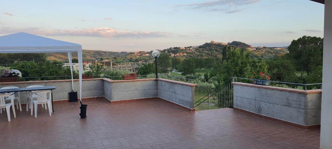 Miglianico Casa Vacanze Cerreto 3 מראה חיצוני תמונה